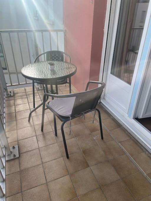 Bel Appartement Meyzieu Centre Proche Tramway Kültér fotó